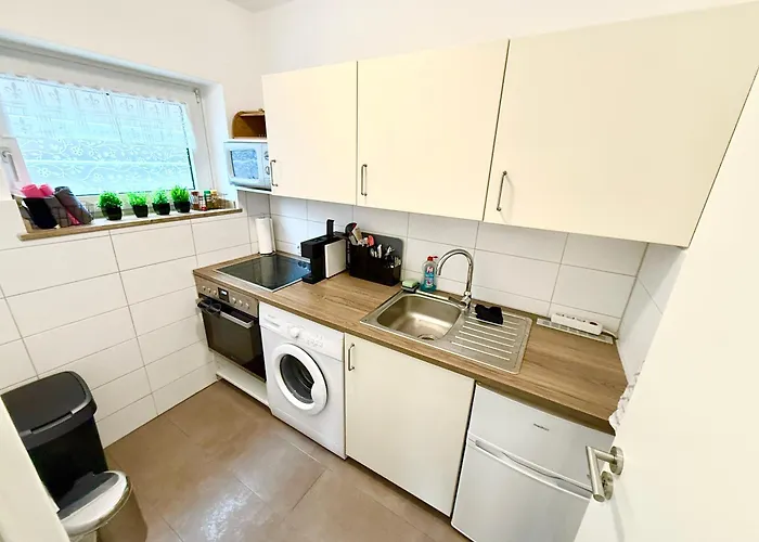 Gemuetliches Mit Blick Ins Gruene Naehe Messe